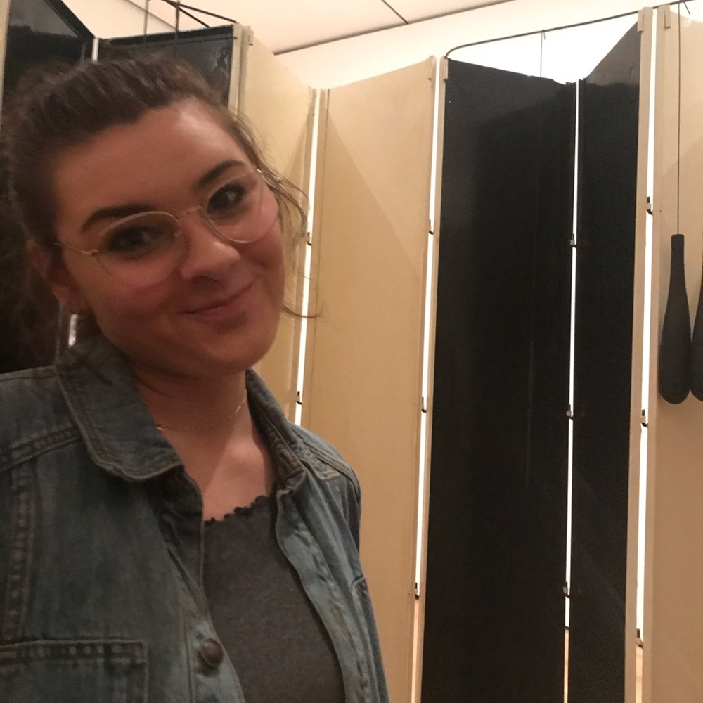 Meet your Posher, Emelen